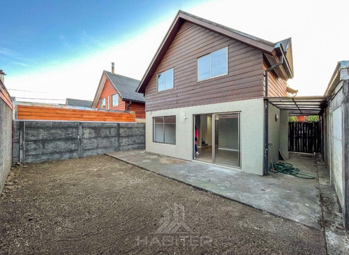Casa En Venta De 3 Dorm. Segundo Piso En Los Angeles