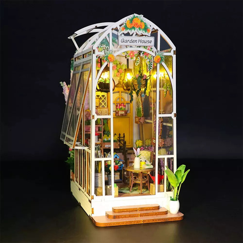 . Kit Book Nook Conviértete En Una Casa En Miniatura Con Luz