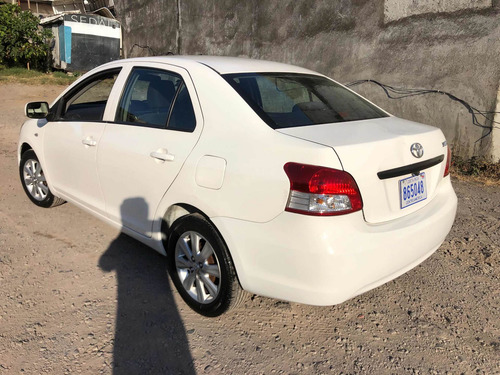 Imagen 15 de 15 de Toyota Yaris Yaris