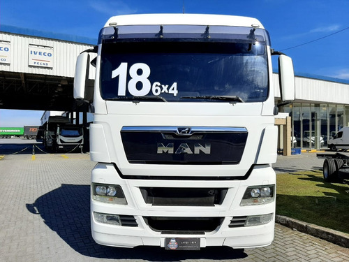 Imagem 2 de 12 de Man Tgx 29.480 6x4 2018 Único Dono