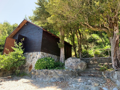 Casa En Venta De 12 Dorm. En Panguipulli