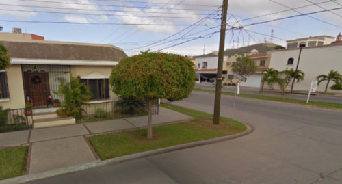 Casa En Venta, Recuperación Bancaria, Col. Las Fuentes, Los Mochis, Sinaloa. Laab2