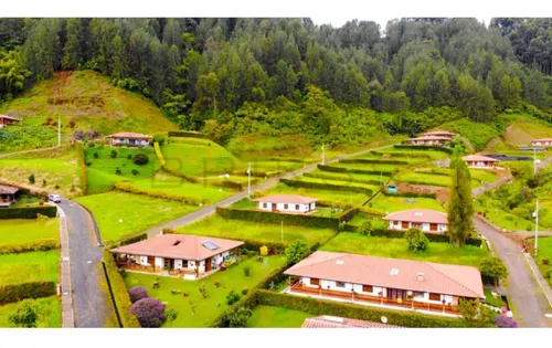 Lote En Venta En Jardín. Cod V50913