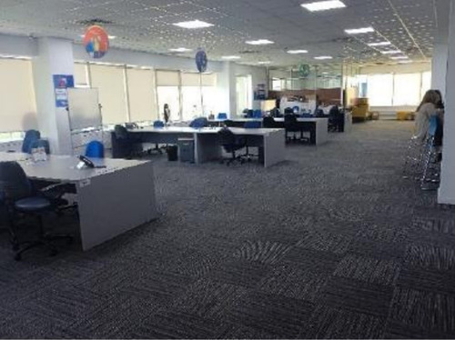 Excelente Oficina En Ciudad Empresarial Huechuraba