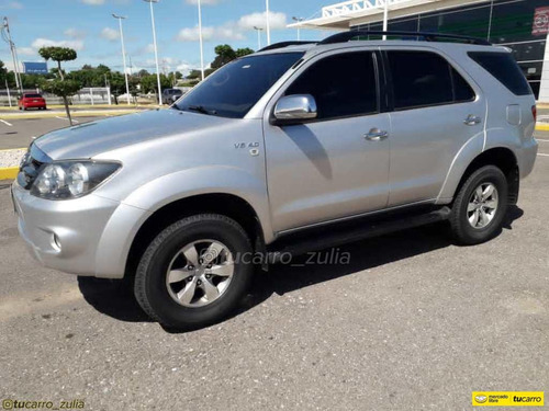 Toyota Fortuner Sr5 4x2