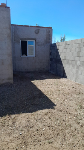 Vendo Casa A Terminar 90 Mts2 Tengo Los Materiales Para Term