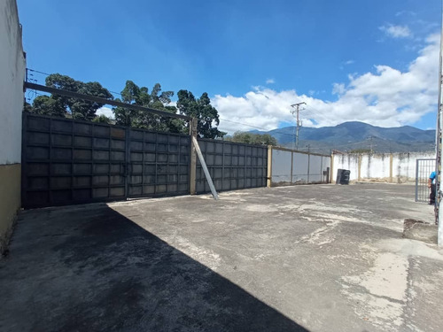 #1252 Galpón Triple Altura De 3500m2, Cloris - Guarenas - Miranda.