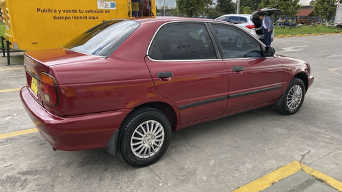 Imagen 7 de 18 de Chevrolet Esteem L 1.6