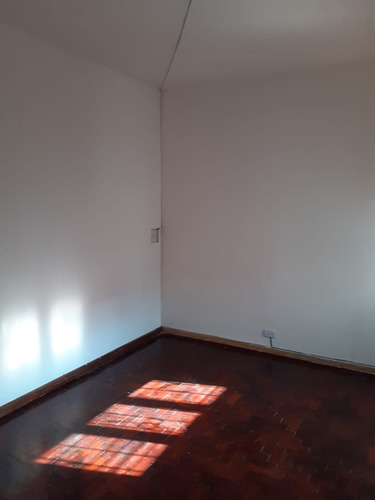Imagen 9 de 9 de Casa En Venta Moron 3 Amb