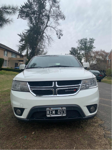 Dodge Journey 2.4 Sxt Atx (3 Filas)