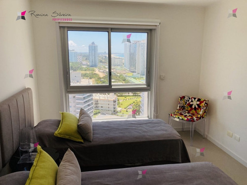 Imagen 19 de 30 de Venta De Apartamento De 3 Dormitorios En Brava Punta Del Este En Edificio Wind Tower