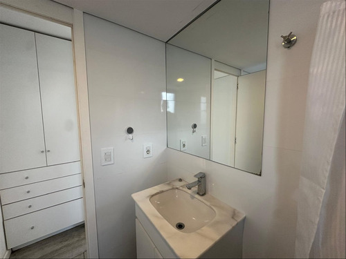 Punte Carretas Venta Monoambiente Con Patio A 1 De Rambla