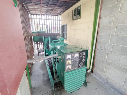 Extenso Galpon En Venta En Zona Inds 2 Barquisimeto,lara Kv