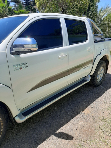 Toyota Hilux 3.0 Cd Srv Cuero Tdi 171cv 4x4 4at 2013