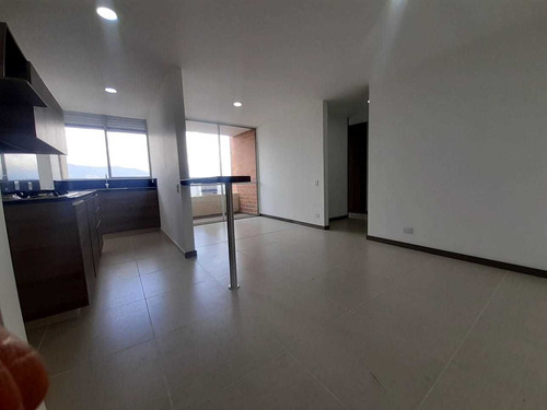 Imagen 8 de 14 de Se Arrienda Apartamento En Sabaneta, Asdesillas