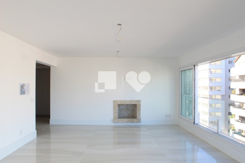 Imagem 10 de 15 de Apartamento - Petropolis - Ref: 42239 - V-58464417