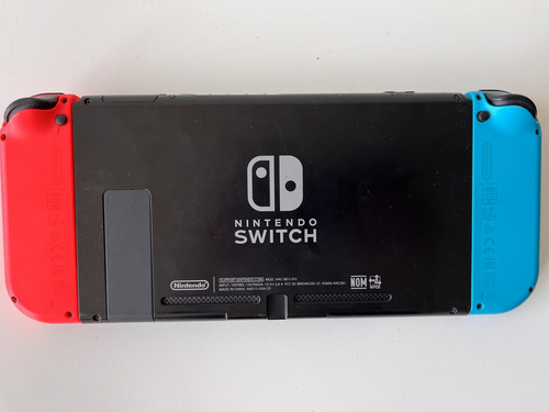 Nintendo Switch Neon Blue And Neon Red Joycon. Color Rojo (Usado)