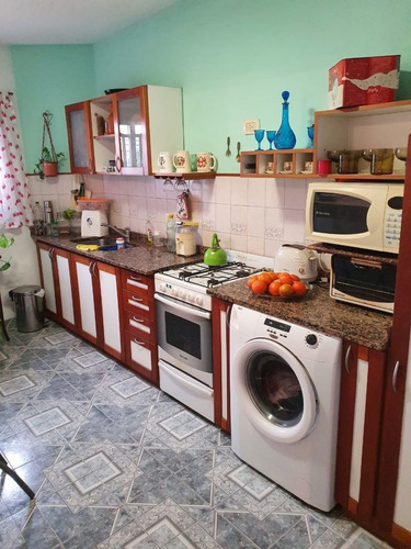 Imagen 4 de 15 de Venta De Departamento De 3 Ambientes En Wilde Centro