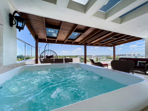 Renta Larga Penthouse Hard Rock Punta Cana (coral Bay), 2 Dormitorios