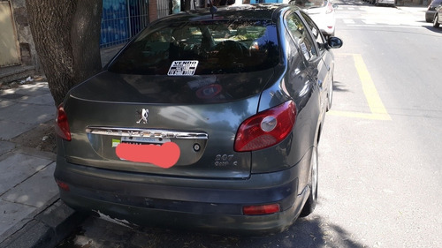 Peugeot 207 2011 1.4 Sedan Active 75cv
