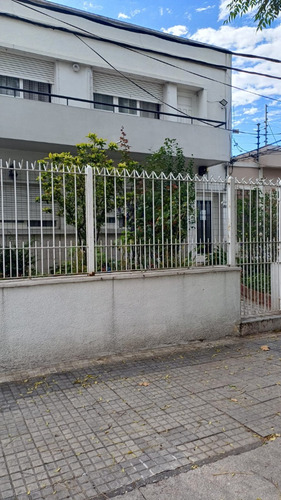 Apartamento De Dos Dormitorios En Pueblo Victoria