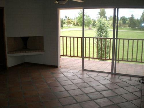 Venta Casa 3 Dormitorios 3 Baños Lomas De La Tahona #51