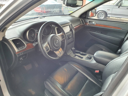 Jeep Grand Cherokee 3.6 Limited 4x4 V6 24v Gasolina 4p