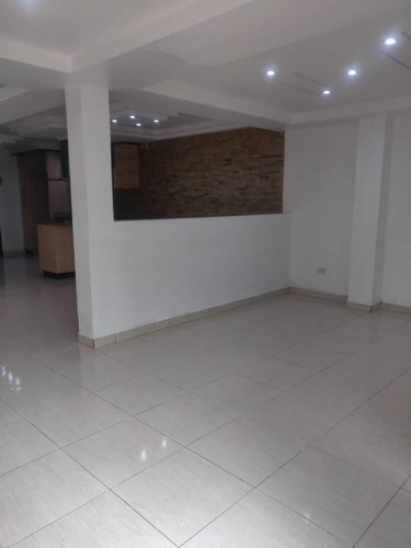 Imagen 7 de 12 de Townhouse En En Venta Tazajal Adriana Dudamell 04144722734 Cod 143292