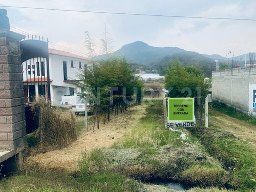 Venta De Terreno Con Excelente Ubicacion A Pie De Carretera ....1810 Mts2