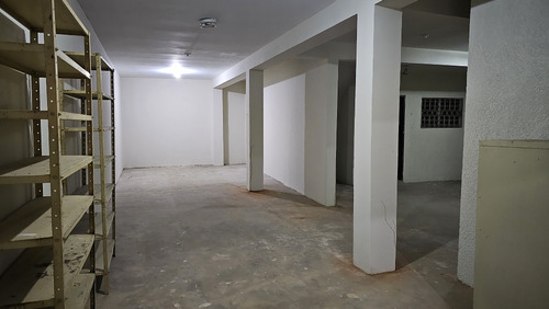 Casa Comercial En Alquiler Avenida 11 Tierra Negra