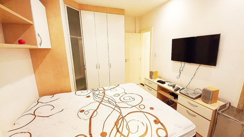 Imagem 7 de 19 de Apto Copacabana | 2 Quartos | 65 M² | Cond: R$800.00 | 0 Vagas - 1a232at