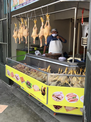 Vitrina Exhibidora De Venta De Aves Y Carnes
