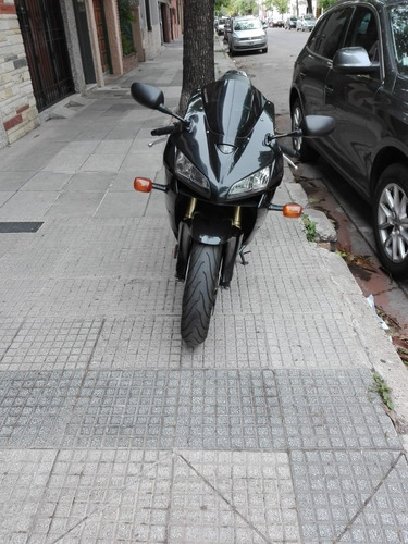 Imagen 2 de 5 de Honda Cbr600rr