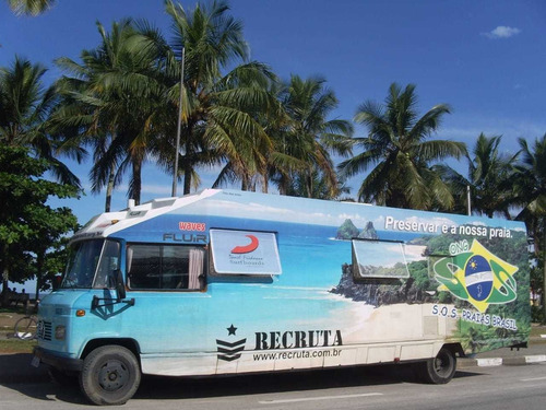 Imagem 2 de 12 de Mercedez Benz