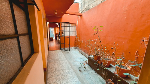 Imagen 2 de 12 de Casa En Venta