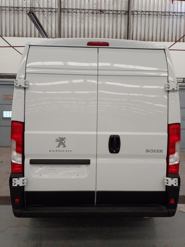 Imagen 17 de 17 de Peugeot Boxer Premiun Minibus 2.2 Hdi 440 L4 H2 130cv
