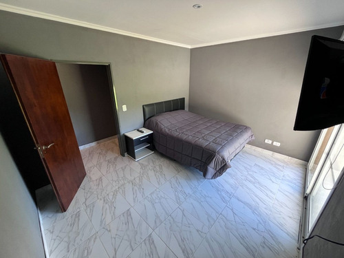Casa En Venta 4 Amb. Barrio San Sebastian, Area 1