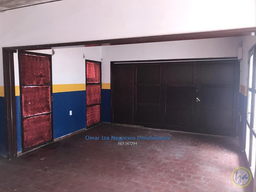 Iza. Alquiler Local Comercial Con Deposito Sobre Av Italia