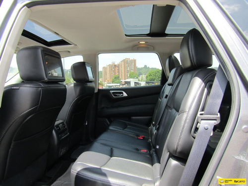Nissan Pathfinder Exclusive