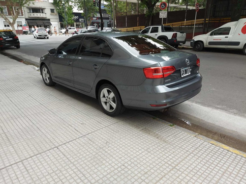 Volkswagen Vento Elegance 2.5 At