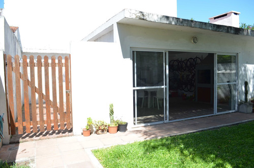Imagen 10 de 12 de Ph 2 Ambientes Venta O Permuta V. Sarmiento, Morón