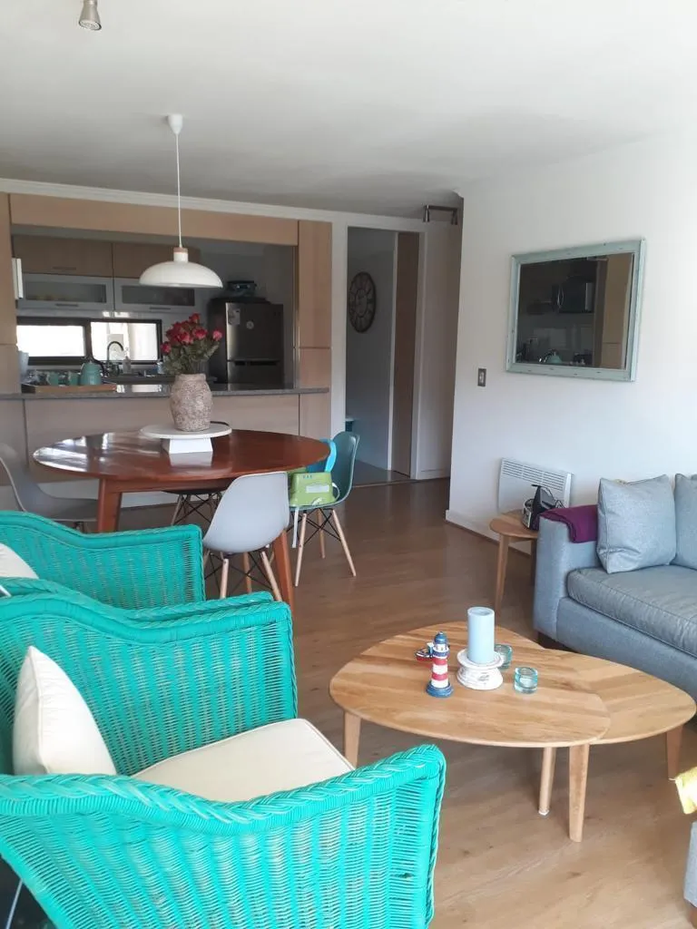 Imagen 2 de 10 de Papudo. Arriendo Año Corrido En El Mejor Condominio