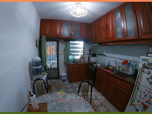 Casa En Venta De 3 Dormitorios En Progreso