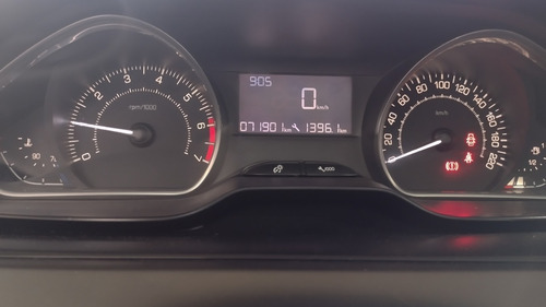 Peugeot 208 1.6 Feline - 103008 - C(p)