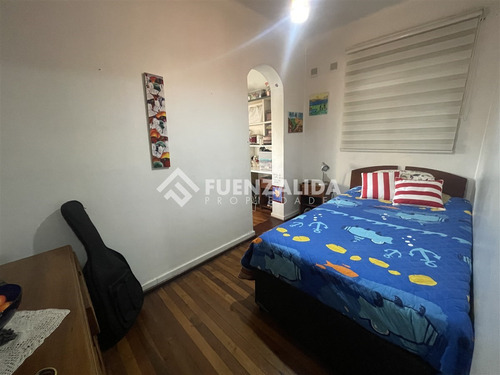 Casa En Venta De 3 Dorm. En Quinta Normal