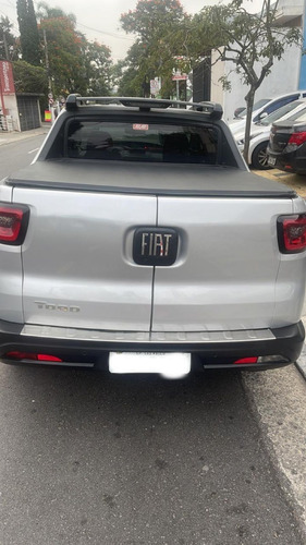 Imagem 7 de 8 de Fiat Toro