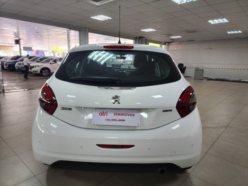 Peugeot 208 1.2 ALLURE 12V FLEX 4P MANUAL