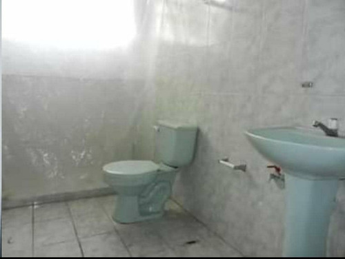 Imagen 5 de 8 de Venta De Local (galpon) Urb Lebrun