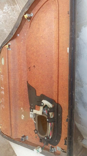 Puerta Trasera Derecha Mazda 626 Matsuri 1995