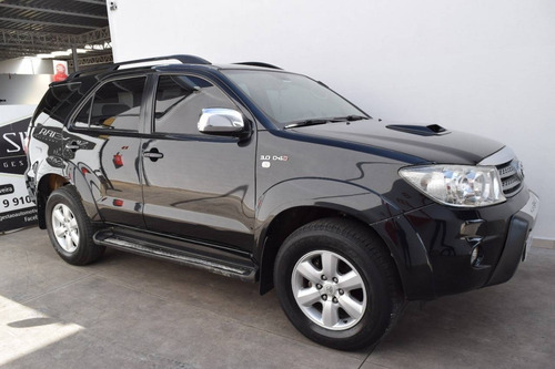 Imagem 2 de 10 de Toyota Hilux Sw4 3.0 Srv 4x4 7 Lugares 16v Turbo